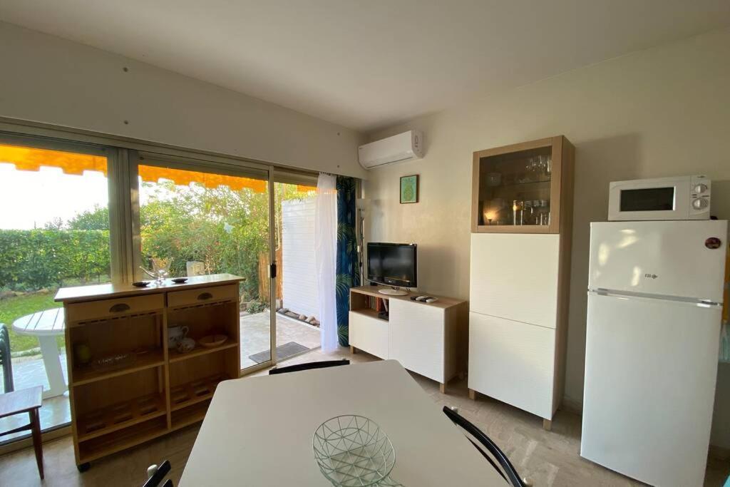 C037-Nice Studio With Garden And Parking - Near Beach Cannes Exteriér fotografie